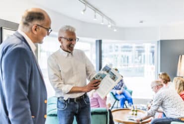 Beratung im Reisebüro von Frank Theuerkorn in der Travellounge Theuerkorn